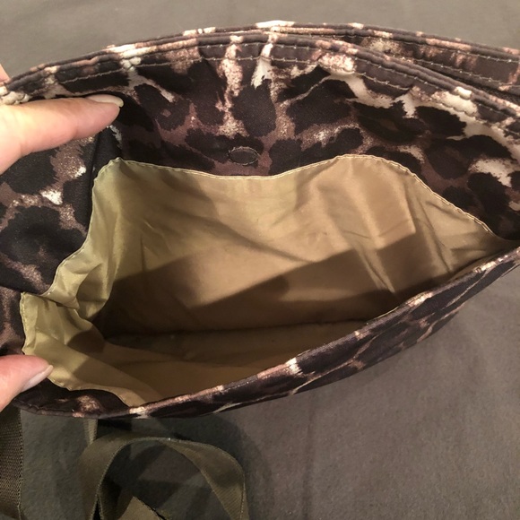 Coach Large Crossbody - Picture 5 of 8